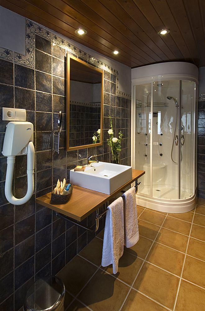 Hotel H Con Encanto Binefar Luaran gambar