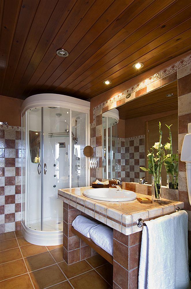 Hotel H Con Encanto Binefar Luaran gambar